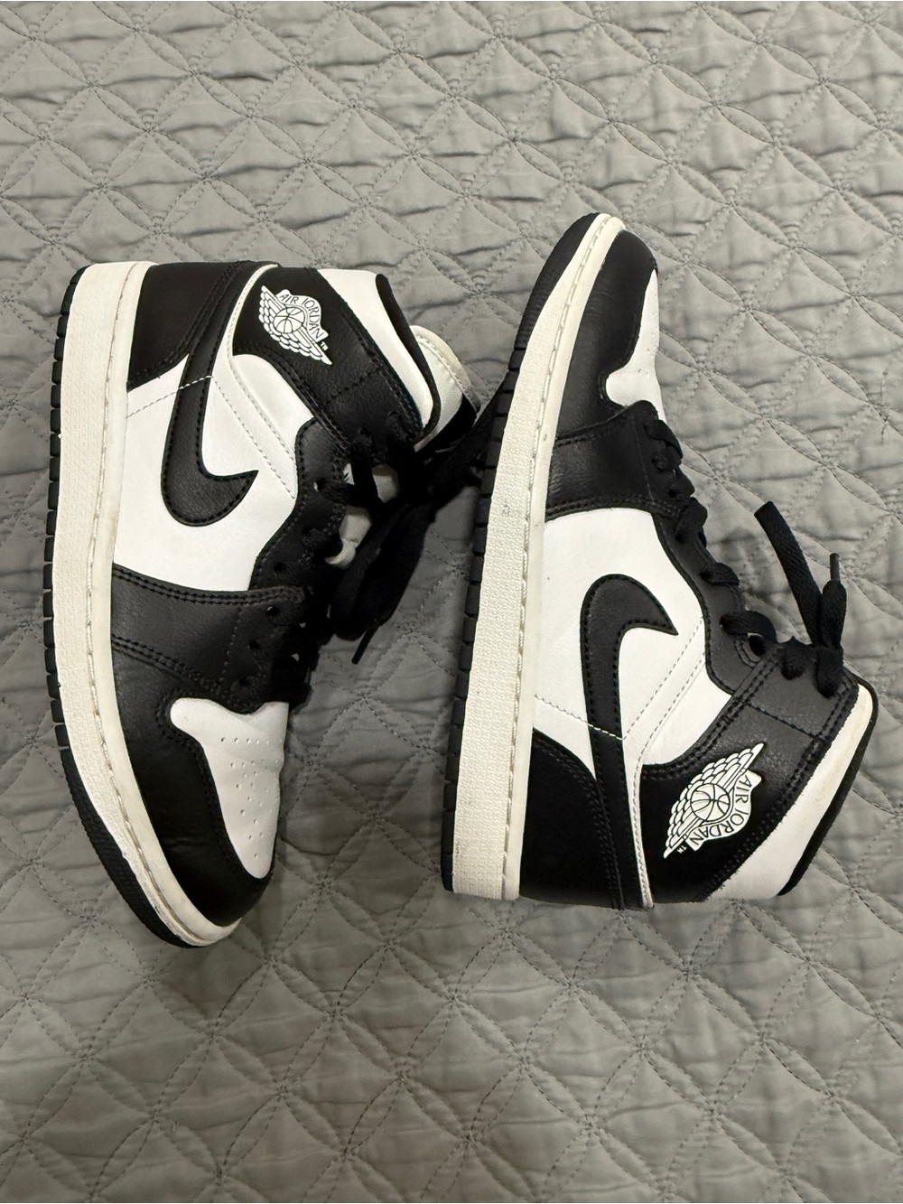 Nike Women's High-Top Sneakers - Black & White